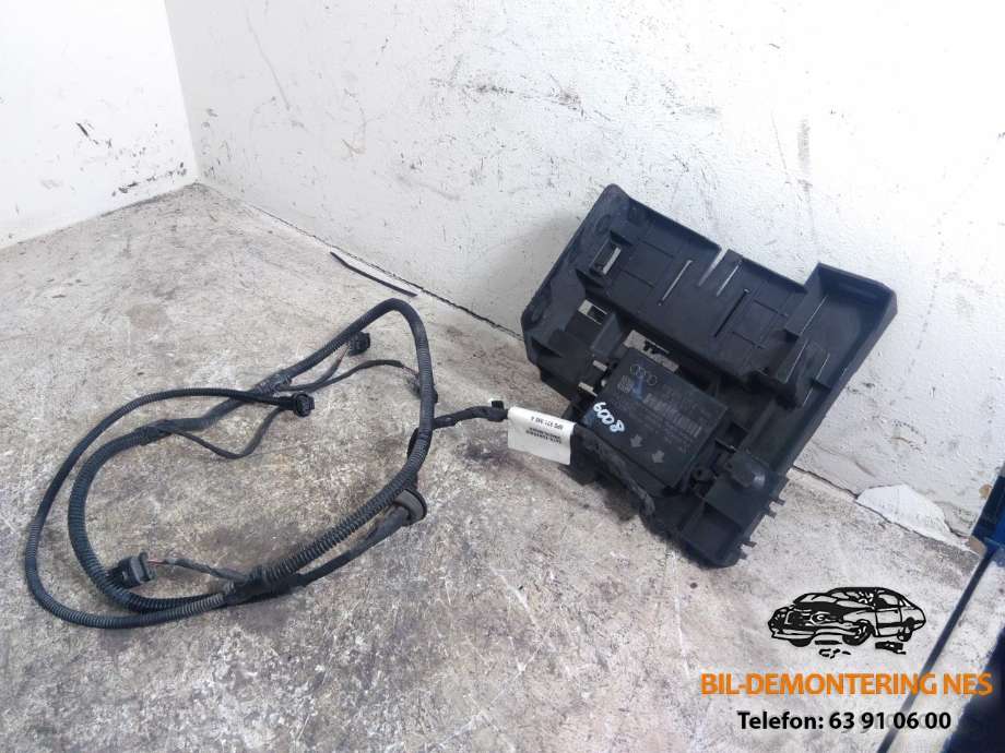 Styreenhet parkering til Audi A3, 2009-2012 (Type II, Fase 2)  (VALEO|8P0919475K)