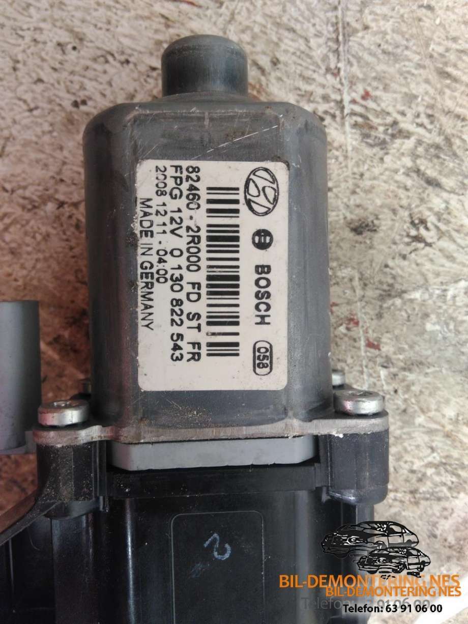 Ruteheis høyre foran til Hyundai i30 2007-2012 (Type I)  (0130822543|)