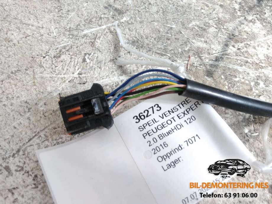Speil venstre til Peugeot Expert 2016-->> (Type III) (9LED|)