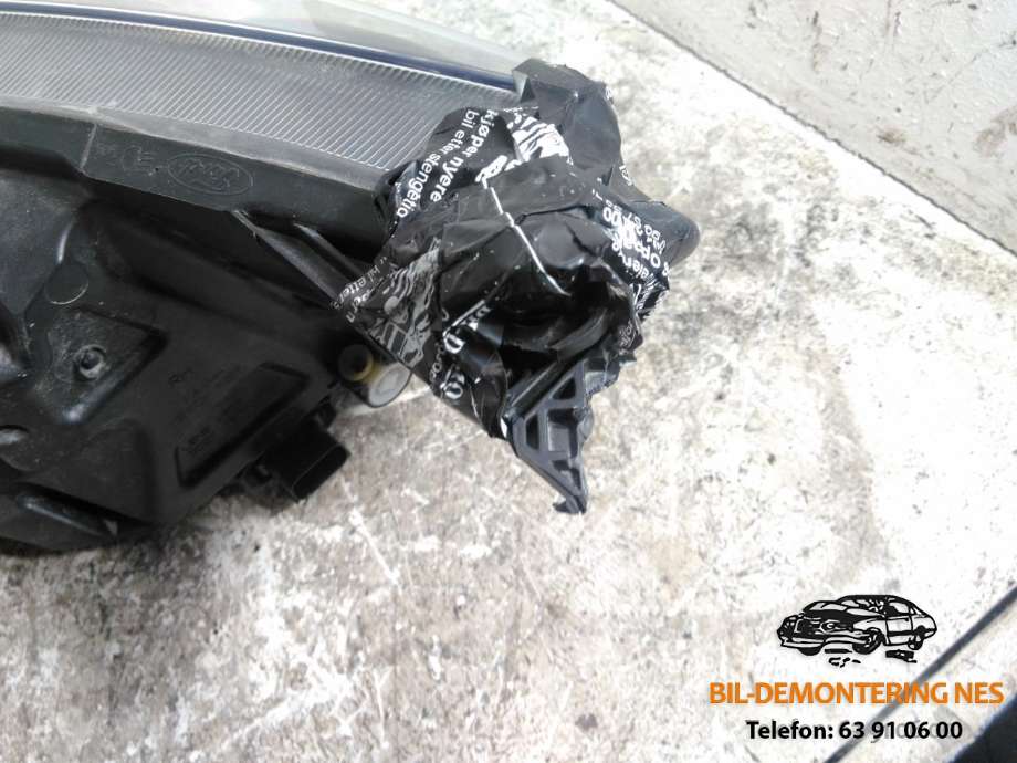 Frontlykt høyre full-LED til Ford Focus 2018-->> (Type IV) (JX7B-13E016-AJ|JX7B-13E016-AK|)