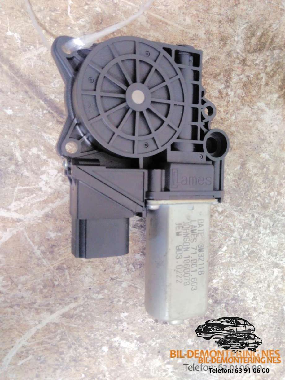 Ruteheis, kun motor, høyre bak til BMW 3-Serie, 2005-2011 (E90/E91/E92/E93) (E90/E91/E92/E93) 