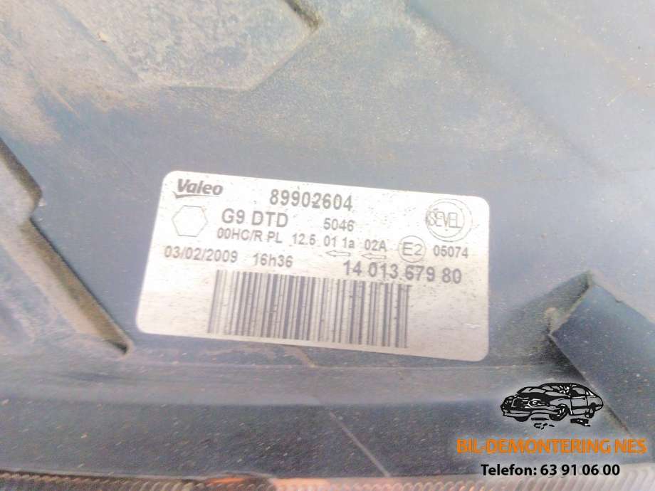 Frontlykt høyre halogen til Citroën Jumpy 2007-2016 (Type II)  (VALEO|89902604|)