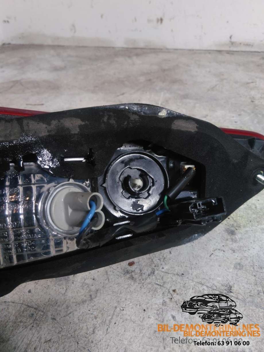 Baklykt høyre indre til Toyota Yaris 2014-2020 (Type III, Fase 2)  