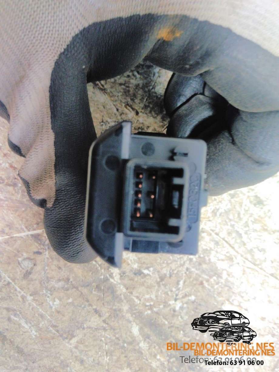 Bryter start/stopp til Toyota Yaris 2014-2020 (Type III, Fase 2)  (2010DJ2910|)