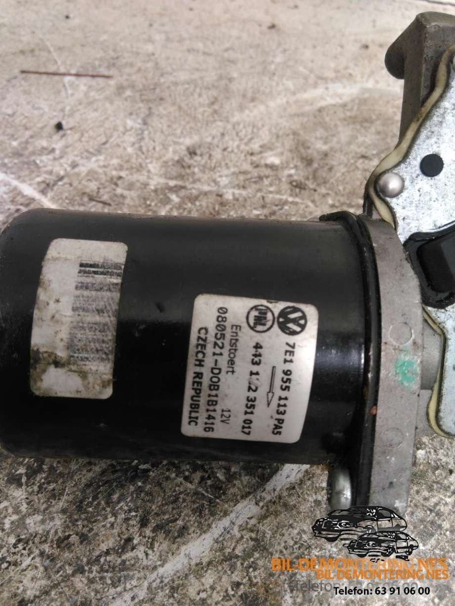 Viskermotor frontrute til VW Transporter / Caravelle 2003-2009 (Fase 1) (T5) (T5) (7E1955113PA5|)