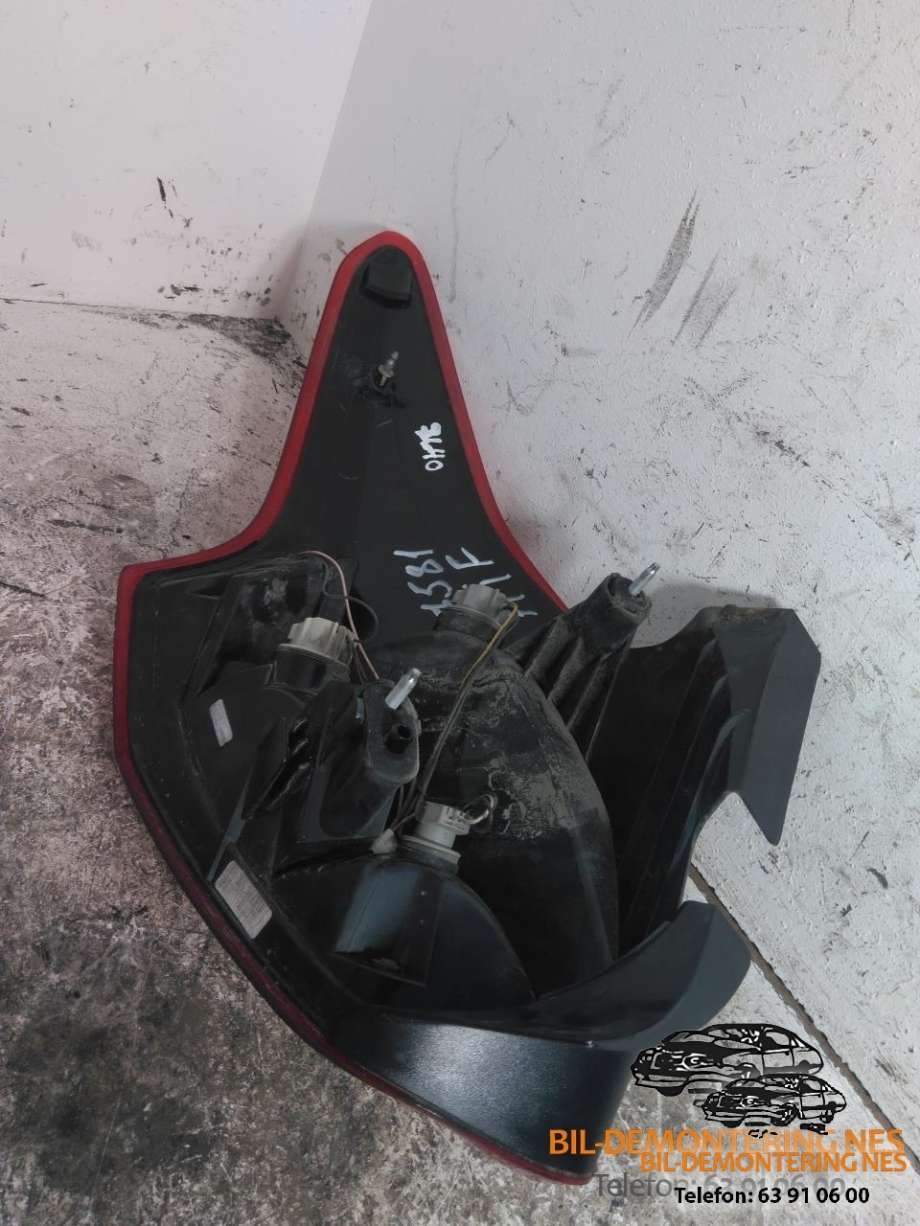 Baklykt høyre til Ford Focus 2011-2014 (Type III, Fase 1)  