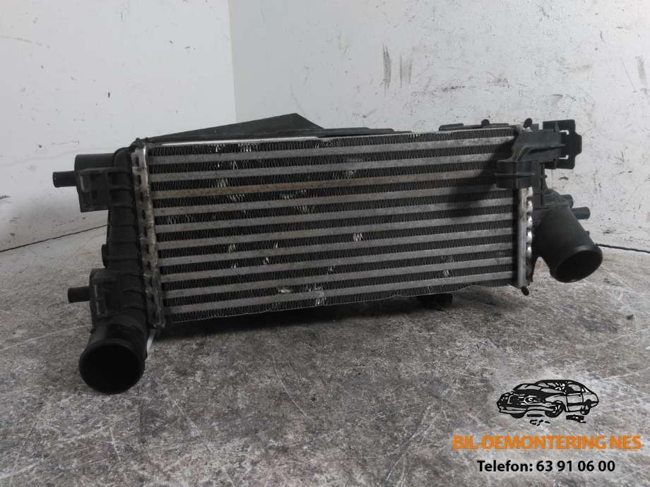 Intercooler til Ford Focus 2011-2014 (Type III, Fase 1)  (CV619L440VC|)