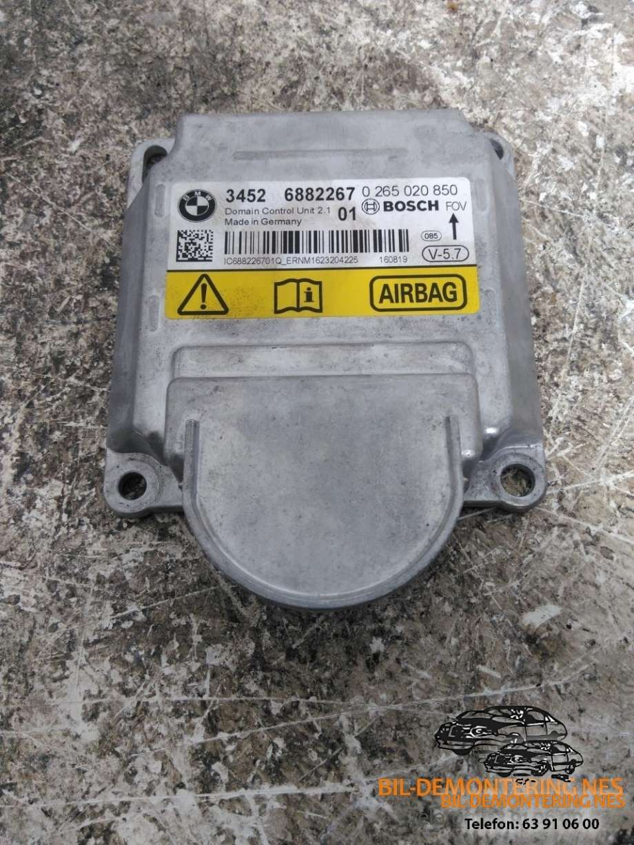Airbag elektronikk til BMW X5, 2013-2018 (F15) (F15) (34526882267)