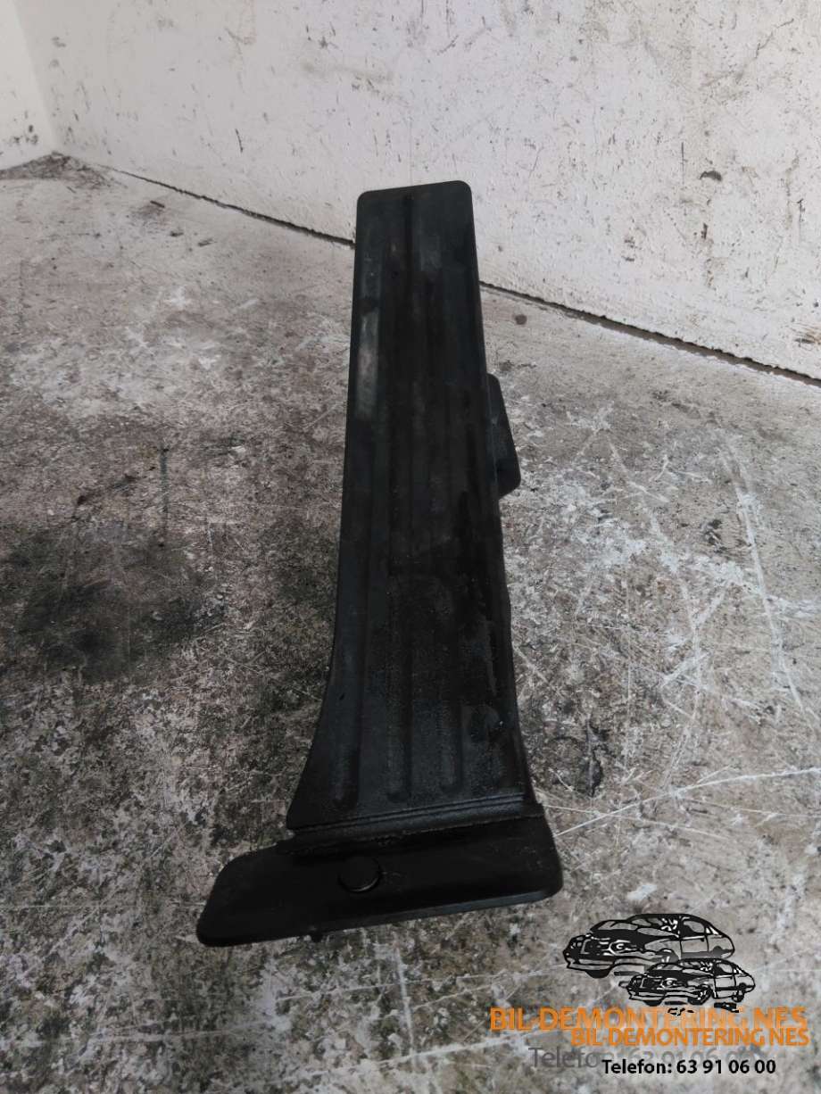 Pedal gass til BMW X5, 2013-2018 (F15) (F15) (35426853175)