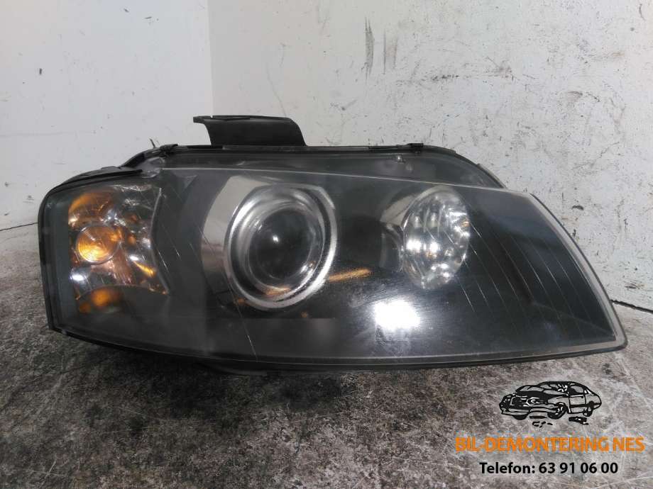 Frontlykt høyre xenon til Audi A3, 2003-2008 (Type II, Fase 1)  (0301231272|)