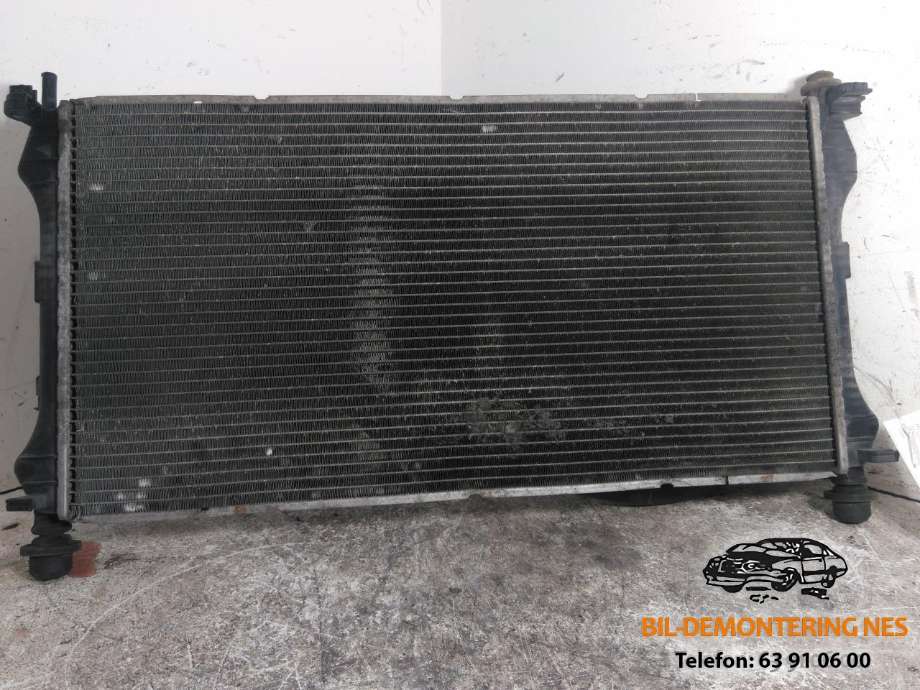 Radiator (manuell gir) til Ford Transit, 2000-2005  (8918J04)