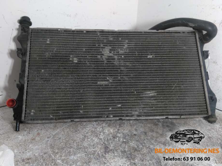 Radiator (manuell gir) til Ford Transit 2000-2005  (8918J04|YC1H8005DG|)