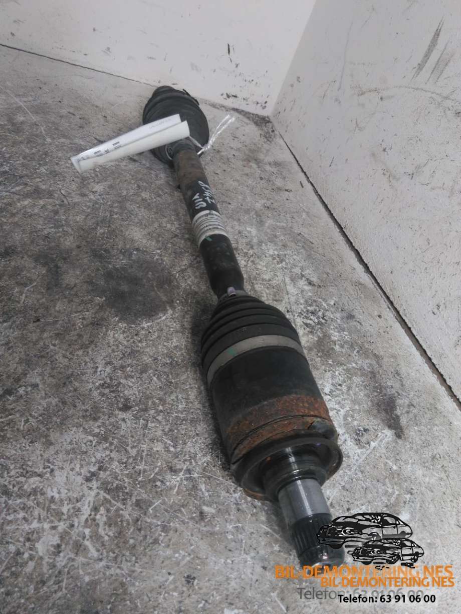 Drivaksel venstre bak, elbil til BMW i3, 2013-2022  (7641213)