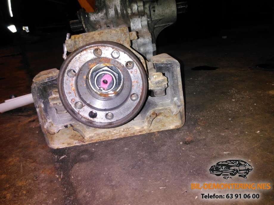 Kardang klokke foran til Suzuki Swift 2005-2010  