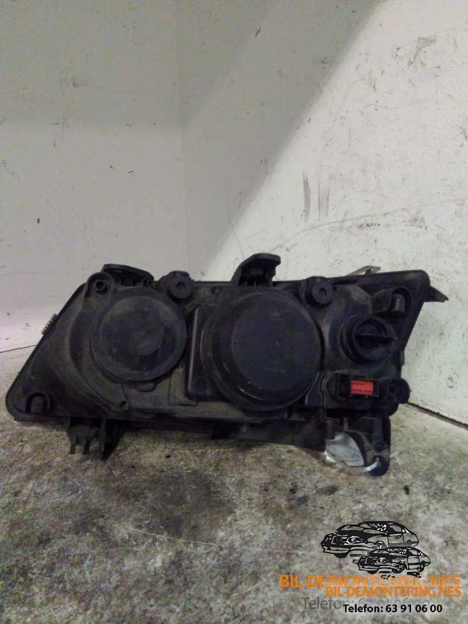 Frontlykt høyre halogen til Saab 9-3 2003-2007 (Type II, Fase 1)  