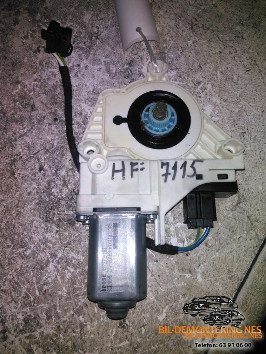 Ruteheis høyre foran til Audi A6, Allroad, 2006-2008 (Type II, Fase 1) (C6) (C6) (4FF0959802D)