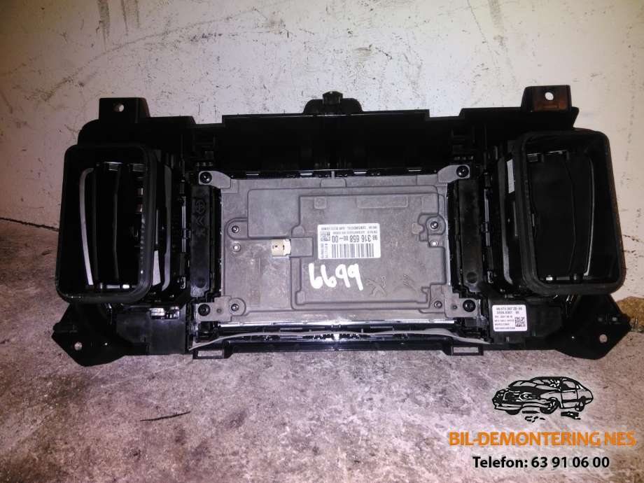 Bilstereo navigasjon skjerm til Peugeot Expert 2016-->> (Type III)  (983166588000|A3C0064740000|)