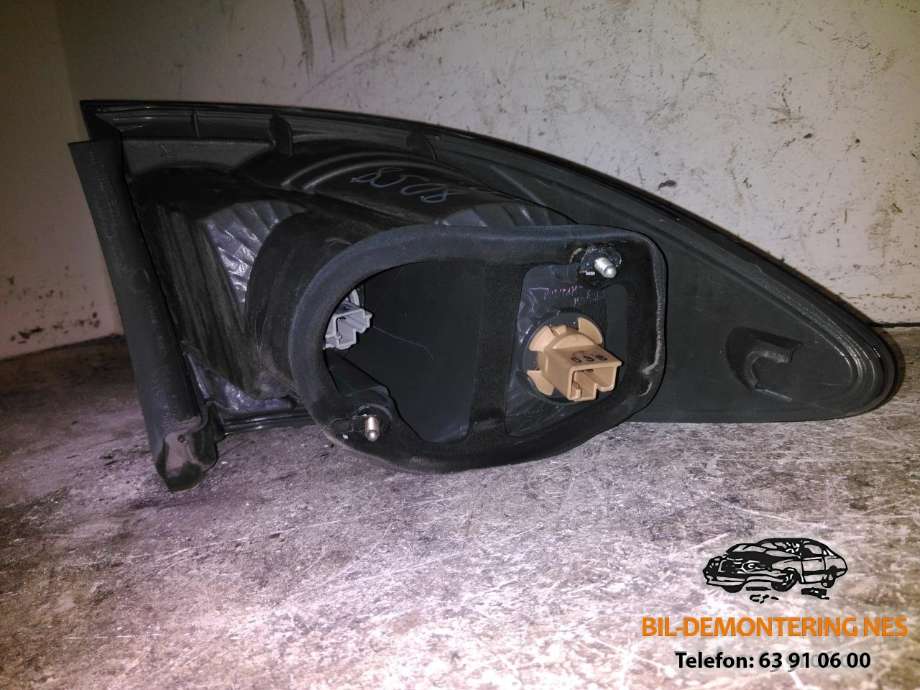 Baklykt høyre ytre til Mazda 6 2002-2008 (Type I)  