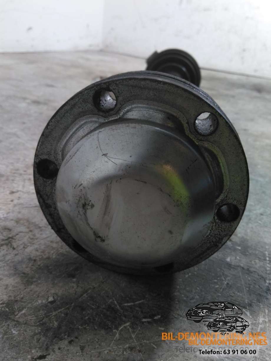 Drivaksel venstre foran, diesel/manuell til VW Transporter / Caravelle 2009-2015 (Fase 2) (T5) (T5) 