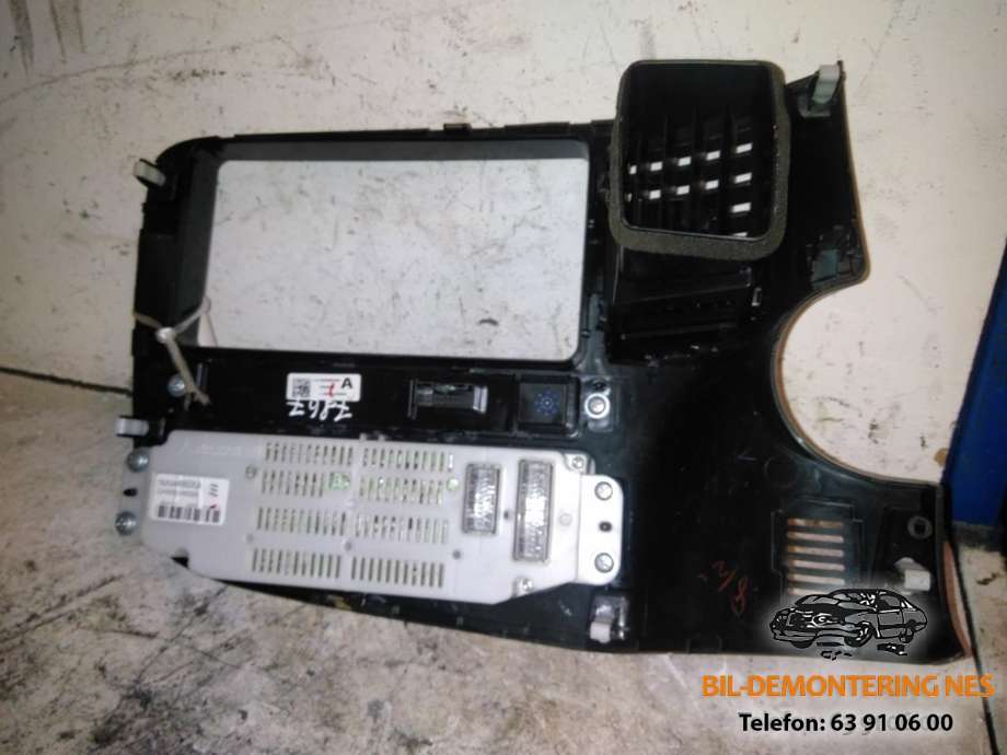 Varmeapparat betjening til Mitsubishi Outlander 2012-2015 (Type III, Fase 1)  (7820A460XA|1223400364|)