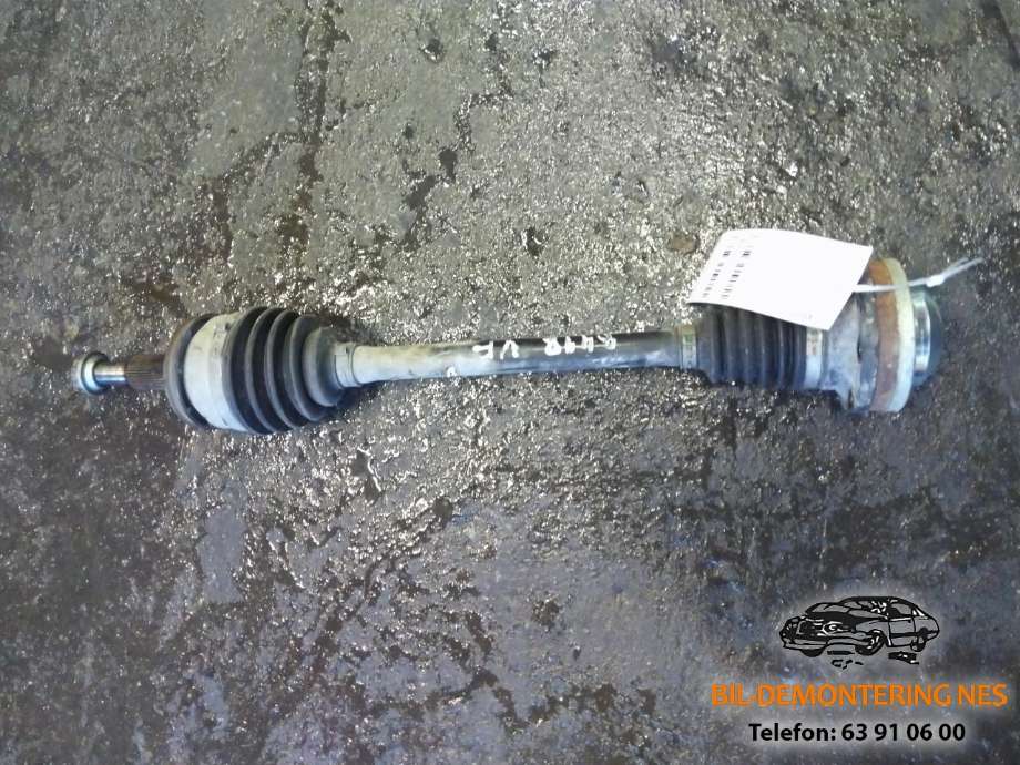 Drivaksel venstre foran, diesel/manuell til VW Transporter / Caravelle, 2015-2019 (T6) (T6) 