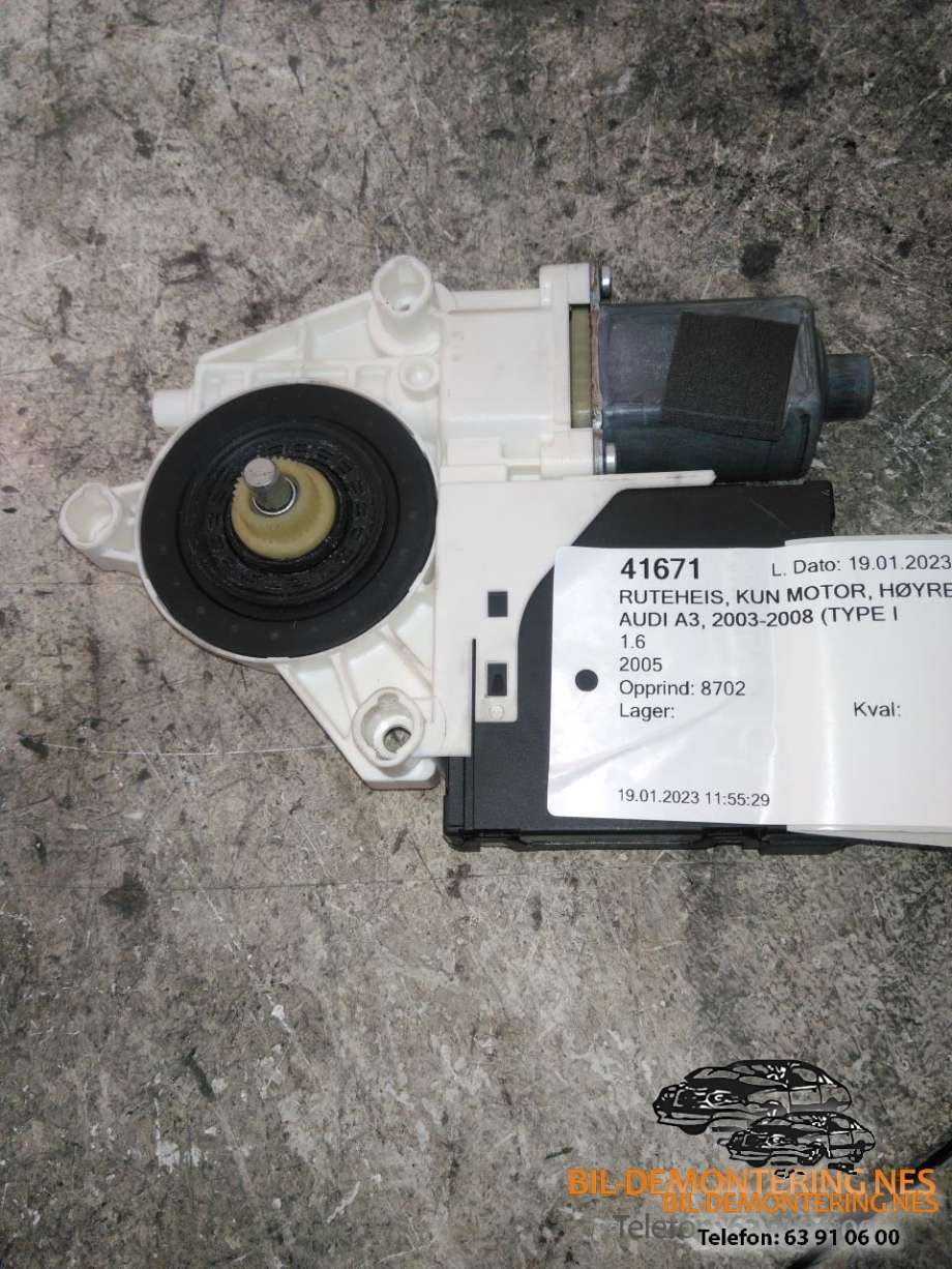 Ruteheis, kun motor, høyre foran til Audi A3, 2003-2008 (Type II, Fase 1)  (8P0959802E)