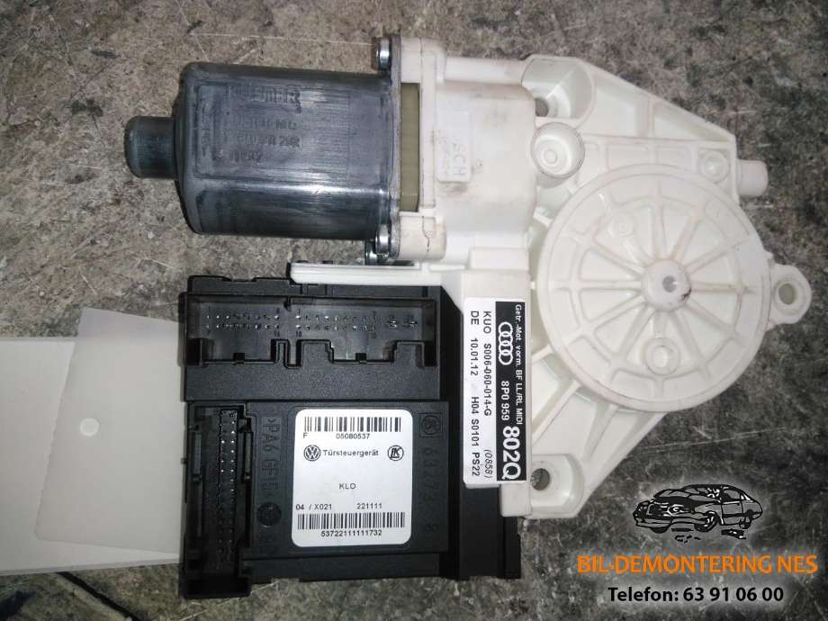 Ruteheis, kun motor, høyre foran til Audi A3 2009-2012 (Type II, Fase 2)  (8P0959802Q|)