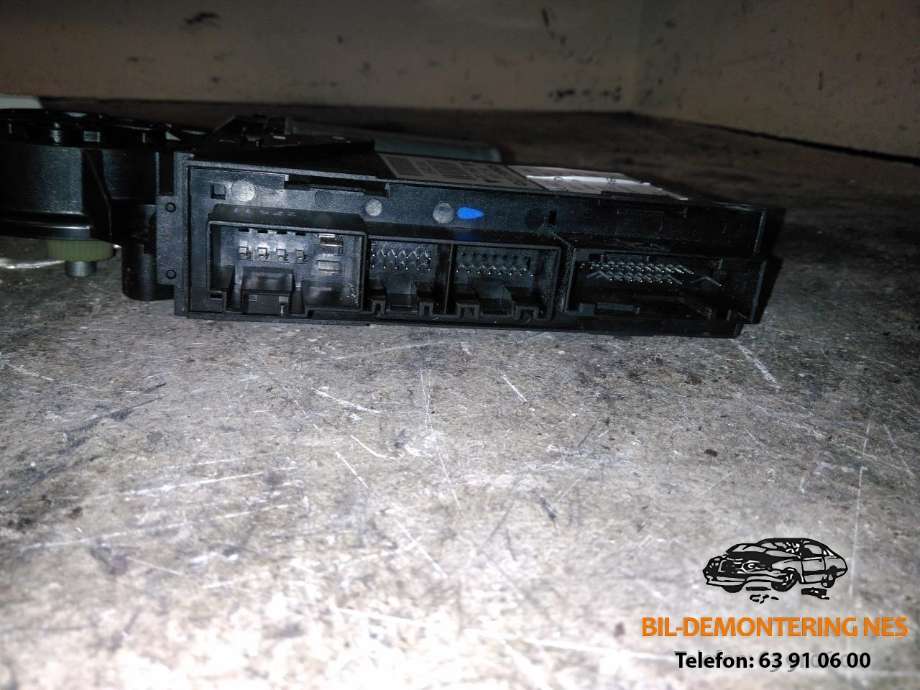 Ruteheis, kun motor, høyre foran til Audi A4 2004-2008 (Type III) (B7) (B7) (0130821764|)