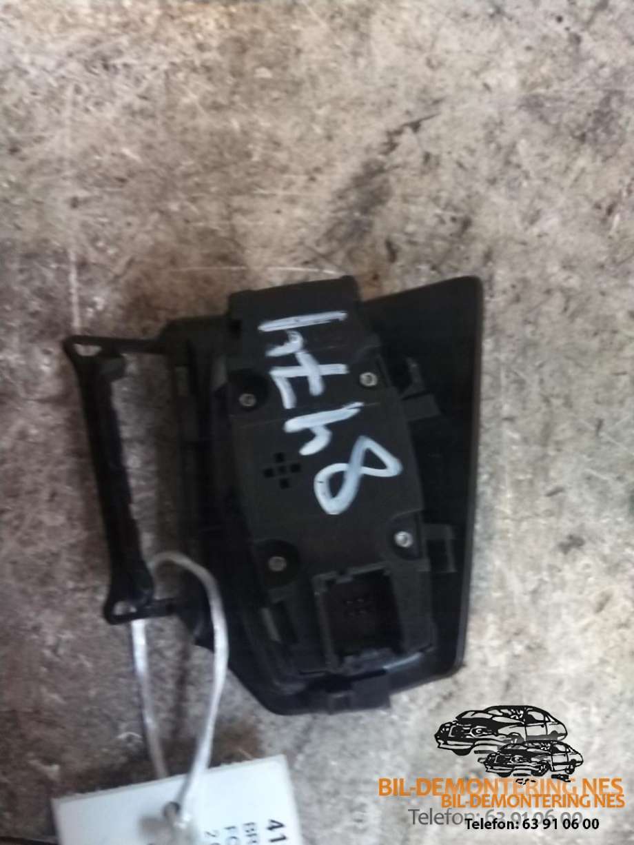 Bryter lys til Ford Focus 2011-2014 (Type III, Fase 1)  