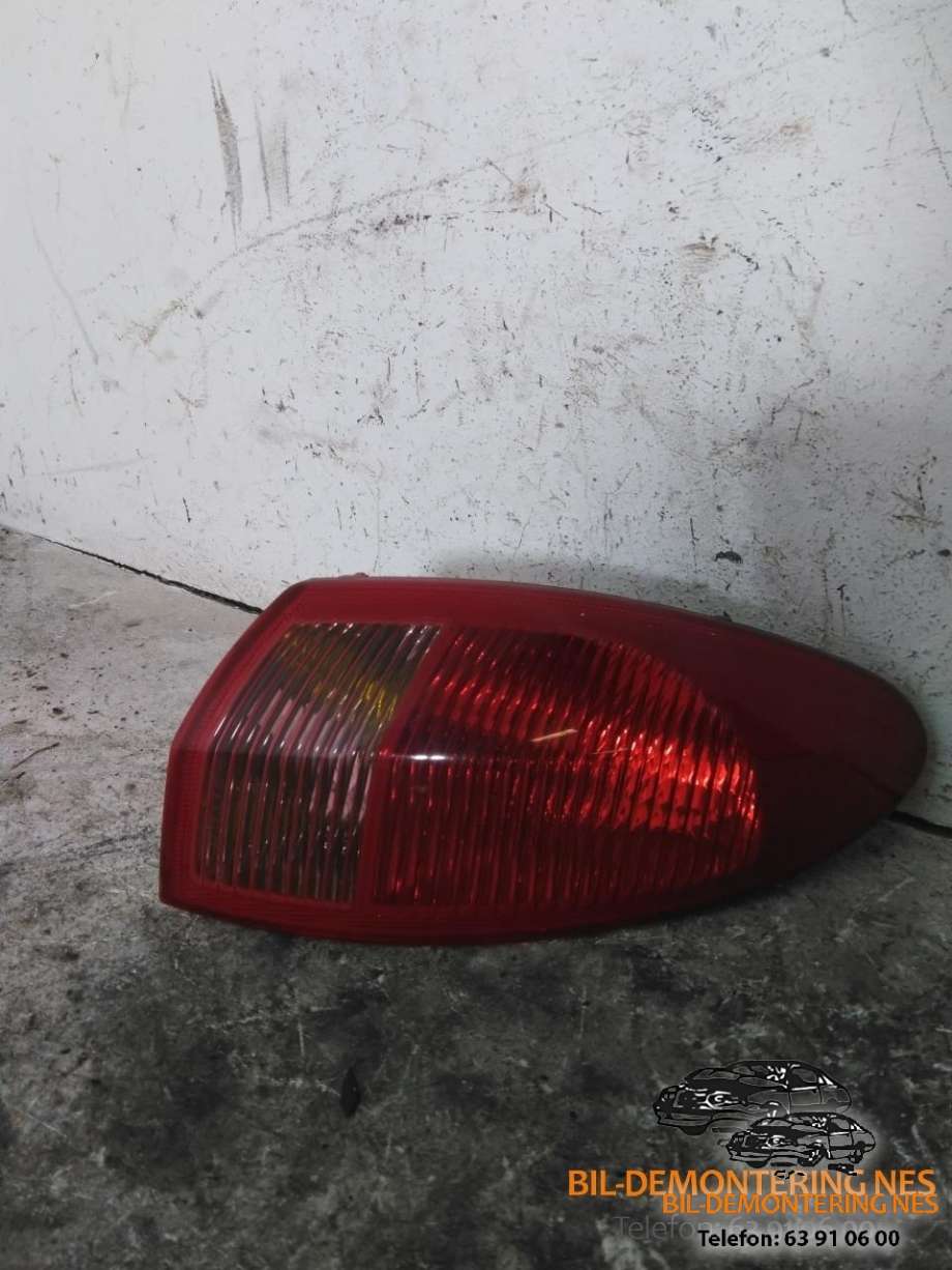 Baklykt høyre ytre til Alfa Romeo 147, 2001-2009