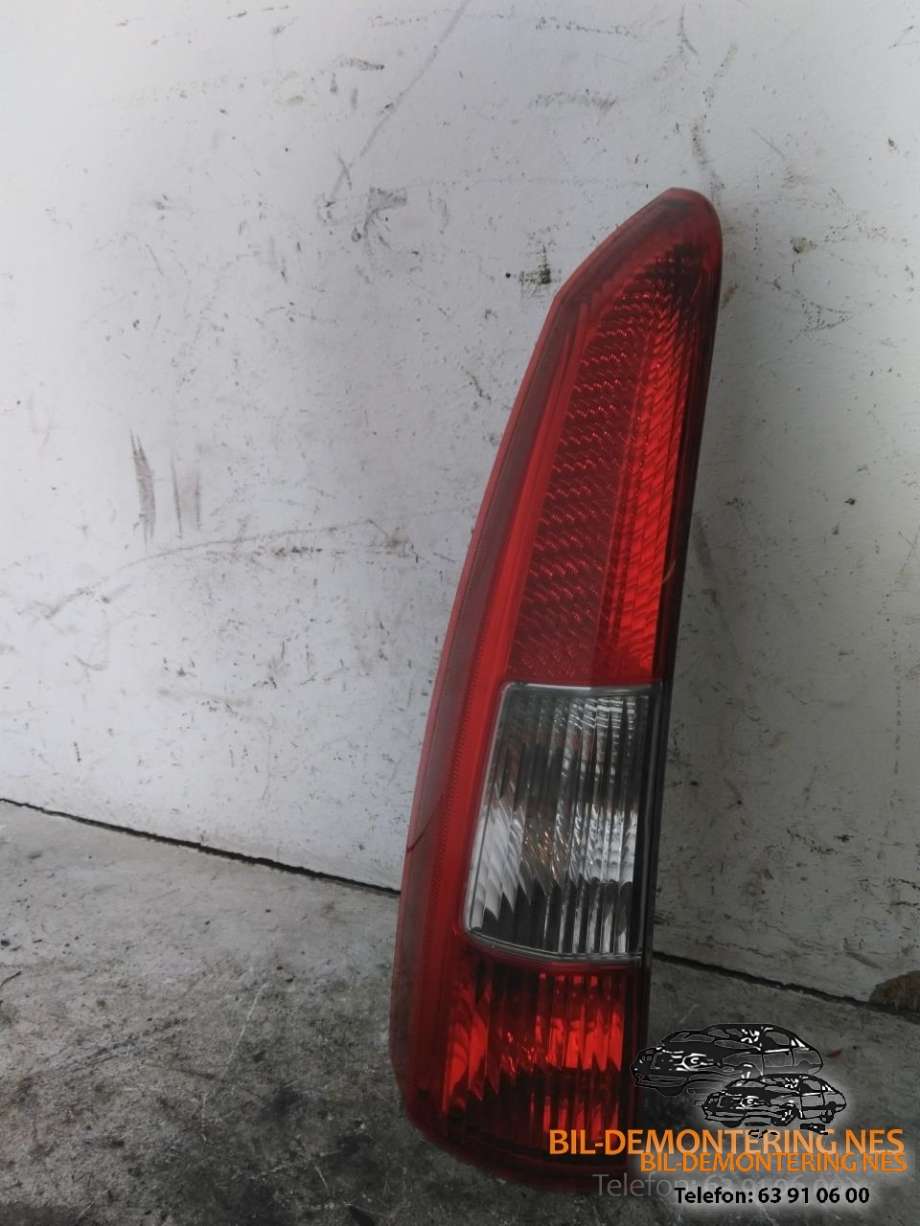 Baklykt venstre indre til Volvo V70, 2000-2004 (Type II, Fase 1)  