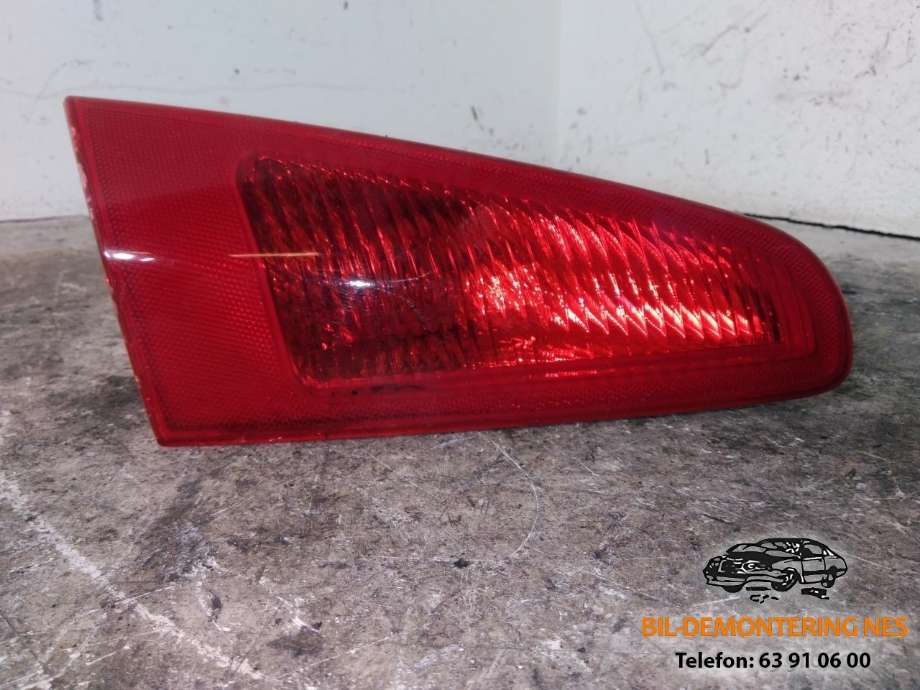 Baklykt venstre indre til Alfa Romeo 147, 2001-2009