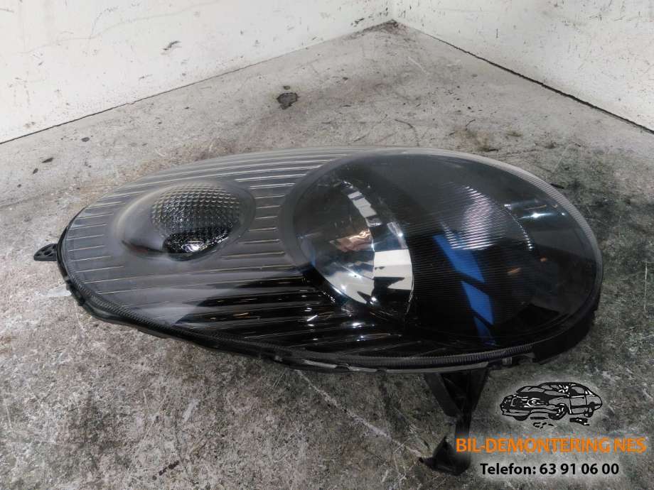 Frontlykt høyre halogen til Nissan Micra 2003-2010 (K12) (K12) 