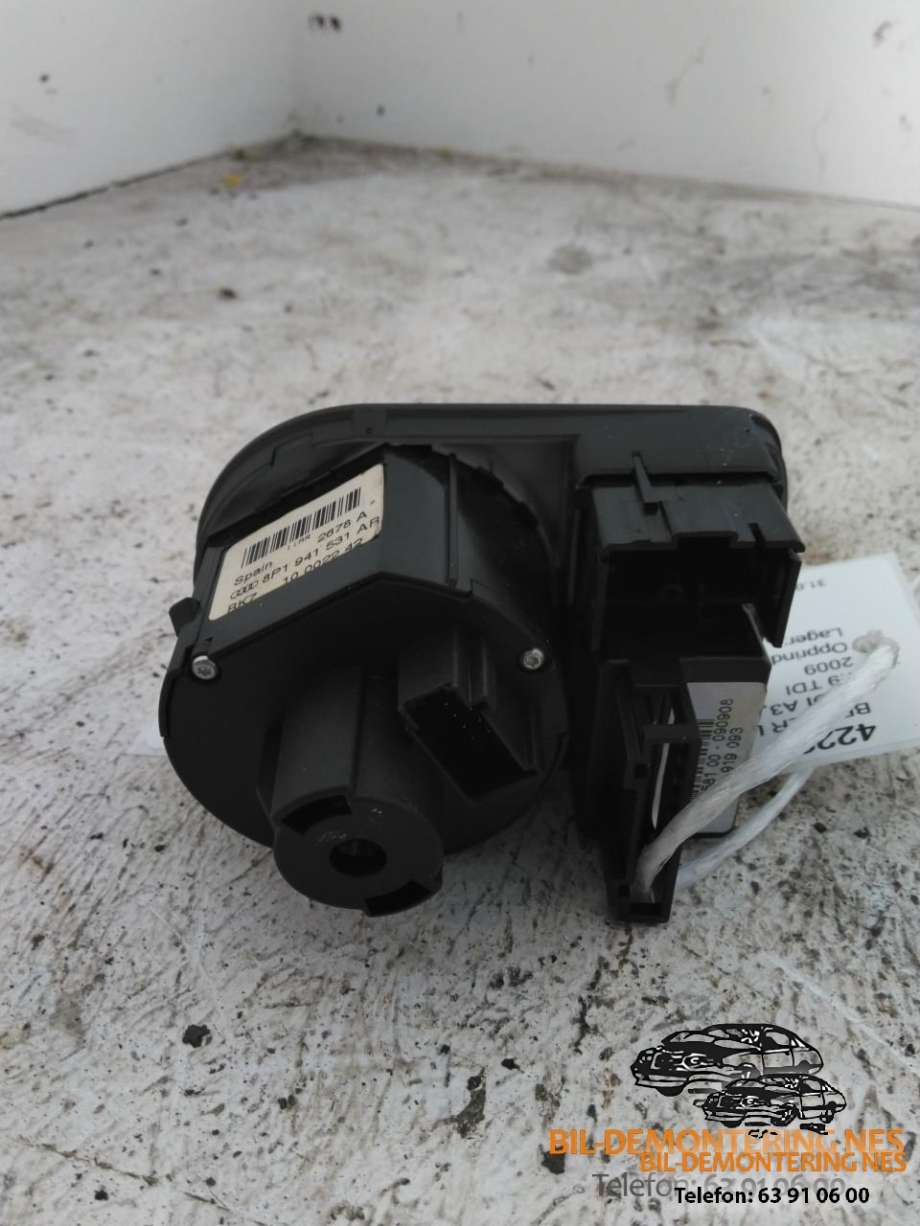 Bryter lys til Audi A3 2009-2012 (Type II, Fase 2)  (8P0919093|)