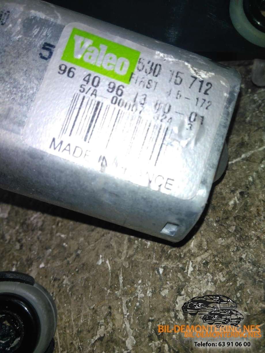 Viskermotor bakrute til Peugeot 307 2001-2004 (Fase 1)  (53015712|964096138001|)