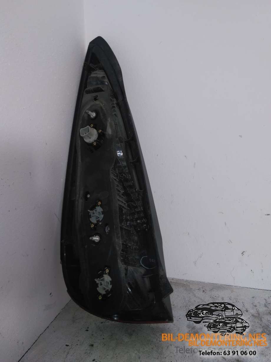 Baklykt høyre til Toyota Yaris Verso 1999-2007  