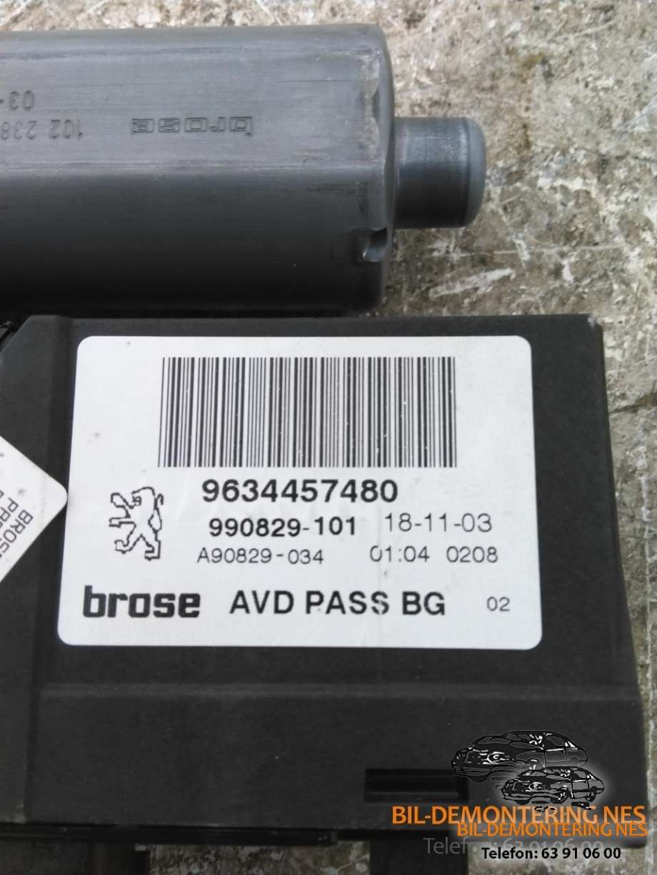 Ruteheis, kun motor, høyre foran til Peugeot 307 2001-2004 (Fase 1)  (0130821766|)