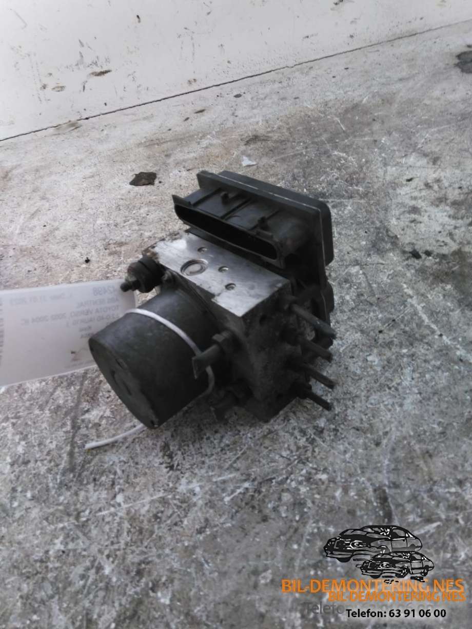 ABS sentral til Toyota Verso 2002-2004 (COROLLA) (COROLLA) (0265950412|78421L0493|)