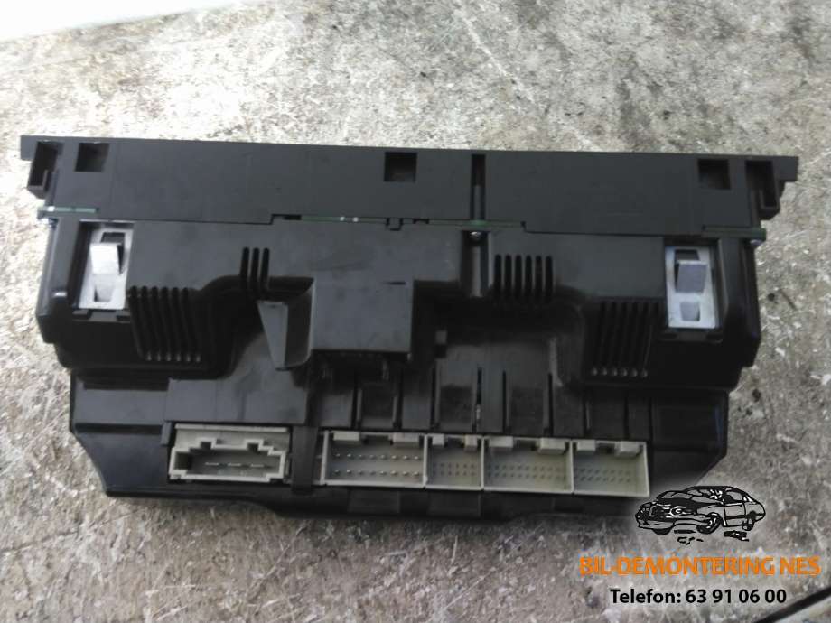 Varmeapparat betjening til Audi A6 2005-2008 (Type III, Fase 1) (C6) (C6) (4F1820043AG|5HB00883351|4F0910043A)