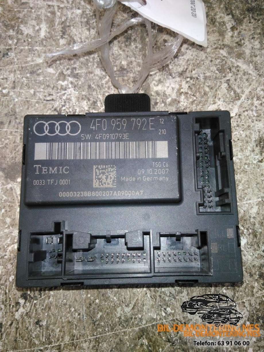 Styreenhet dør høyre foran til Audi A6, 2005-2008 (Type III, Fase 1) (C6) (C6) (4F0959792E)