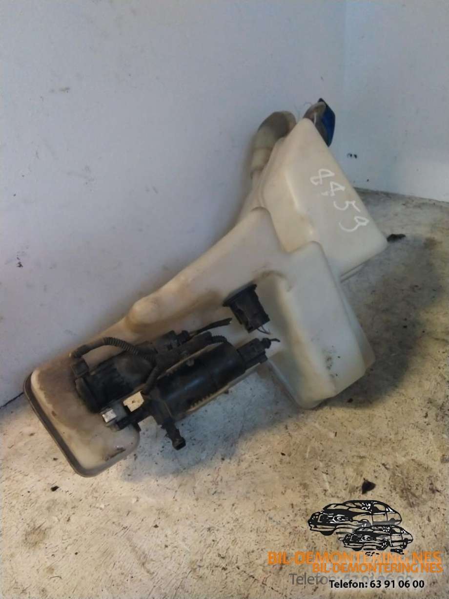 Spylertank til VW Touran 2007-2010 (Type I, Fase 2)  