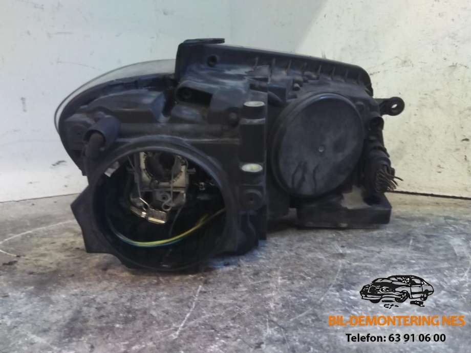 Frontlykt venstre xenon til VW Touran 2007-2010 (Type I, Fase 2)  