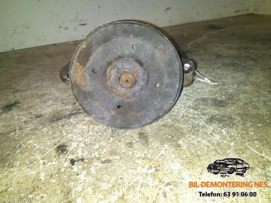 Servo pumpe mekanisk til Nissan King Cab 1998-2001 (Fase 1) (D22) (D22) (05257010|491102S600|)