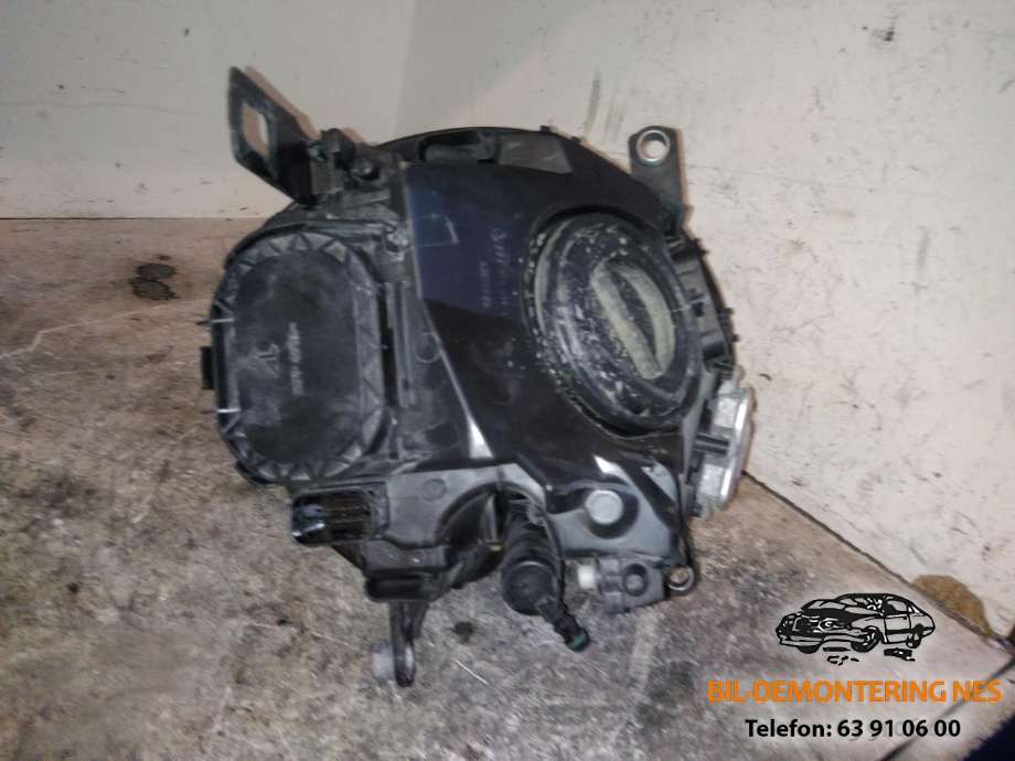 Frontlykt høyre xenon til Mini One/Cooper 2007-2014 (R55-57) (R55-57) (130732926301|)