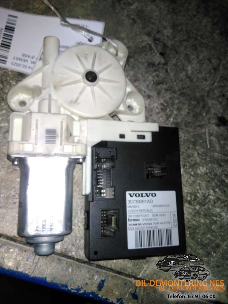 Ruteheis, kun motor, venstre foran til Volvo V50 2004-2007 (Fase 1) (30739061AD|)