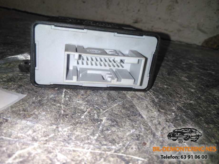 Styreenhet nr til Audi A6 2005-2008 (Type III, Fase 1) (C6) (C6) (5LA00837901|8P0907357F|)
