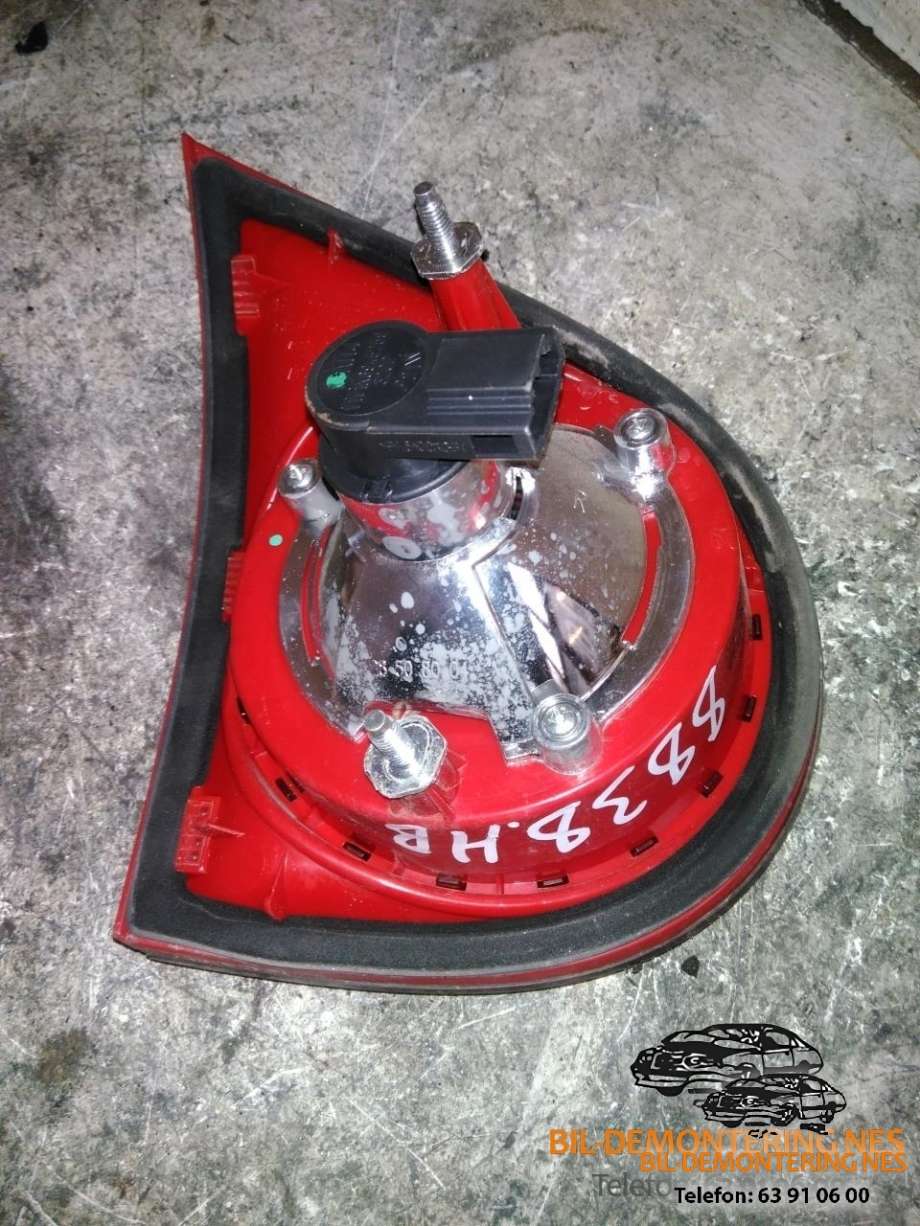 Baklykt høyre indre til VW Golf V, Combi 2003-2008  