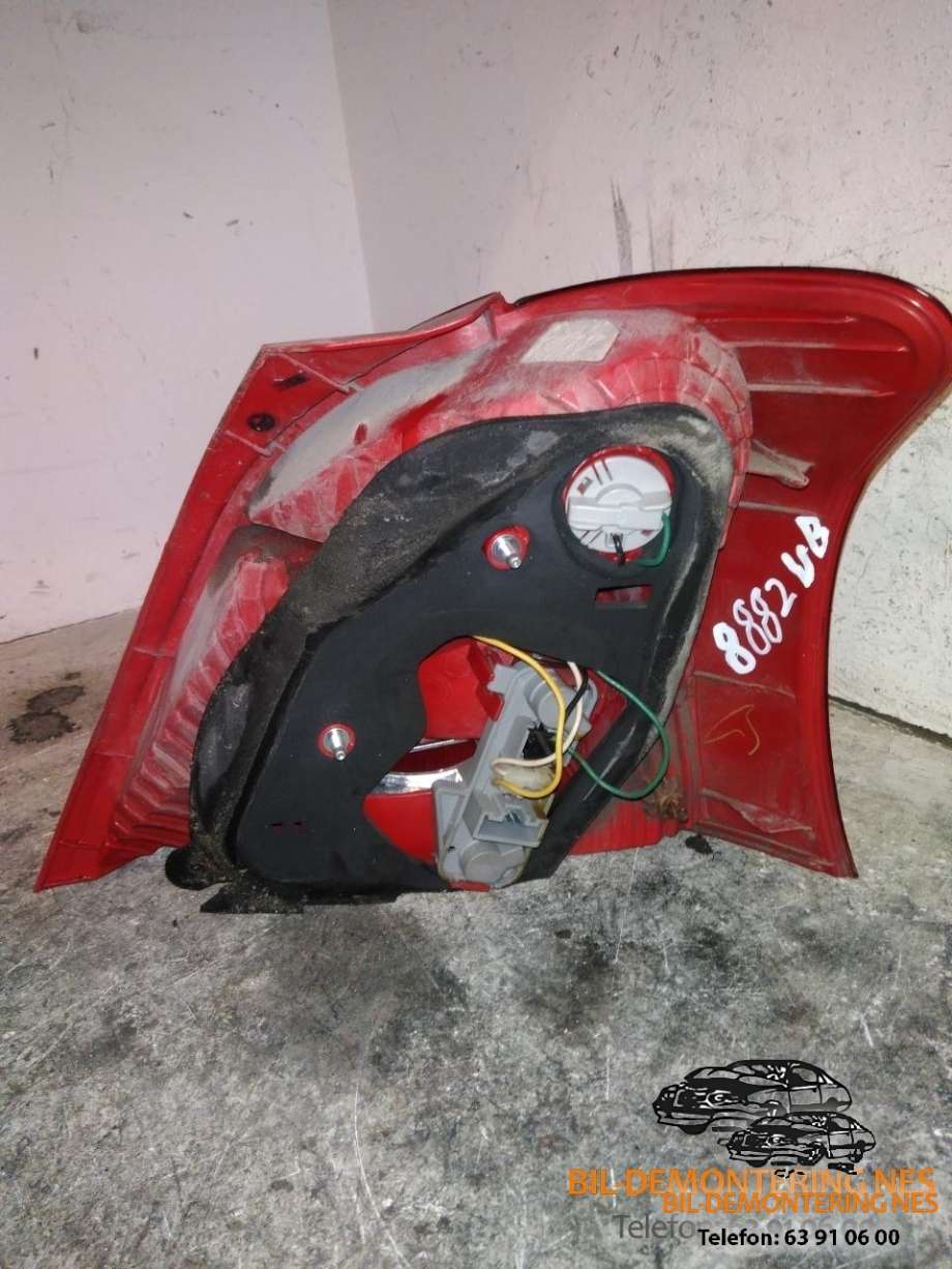 Baklykt venstre til Toyota Yaris 2006-2009 (Type II, Fase 1)  