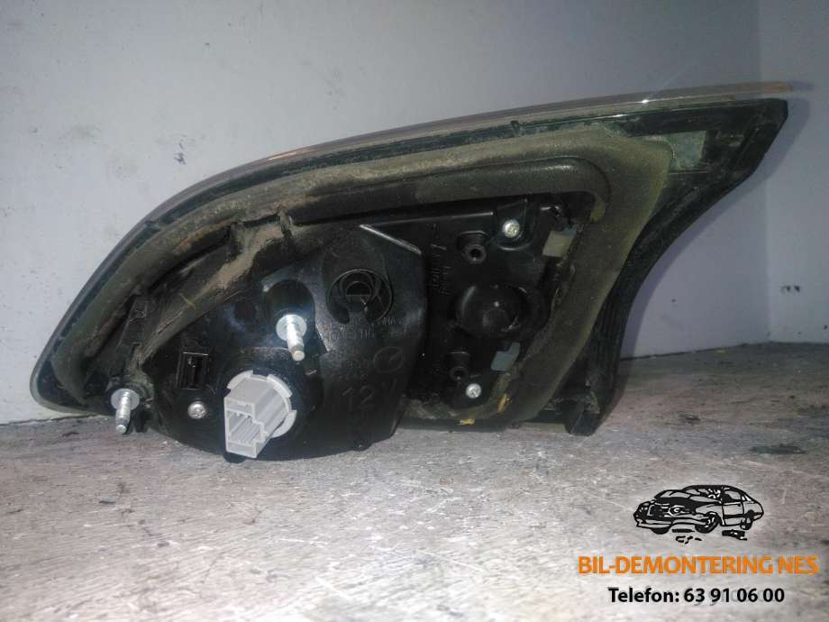 Baklykt venstre indre til Mazda 3 2009-2013 (Type II)  