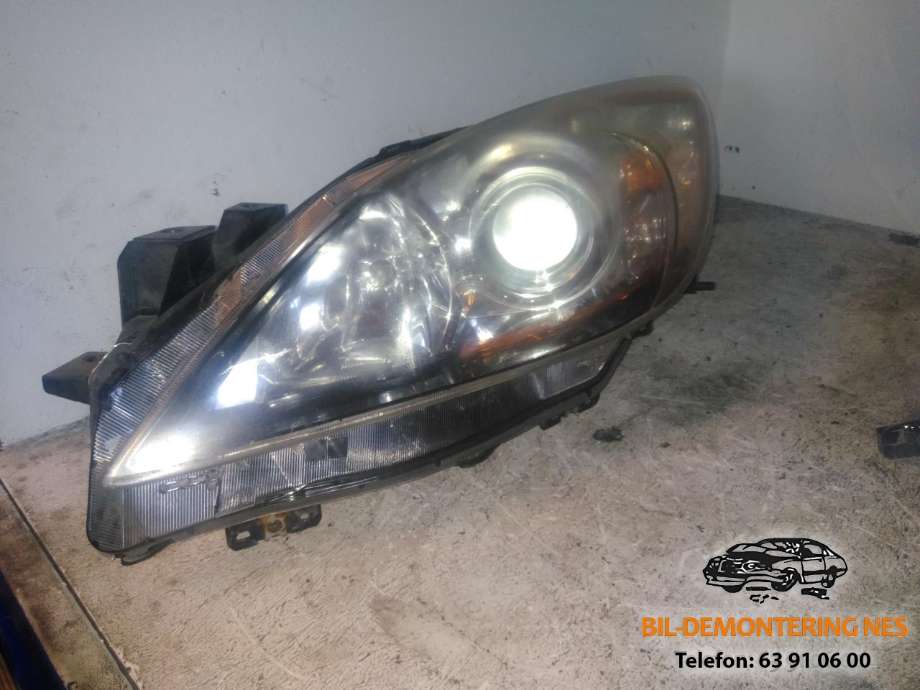 Frontlykt venstre halogen til Mazda 3, 2009-2013 (Type II)  